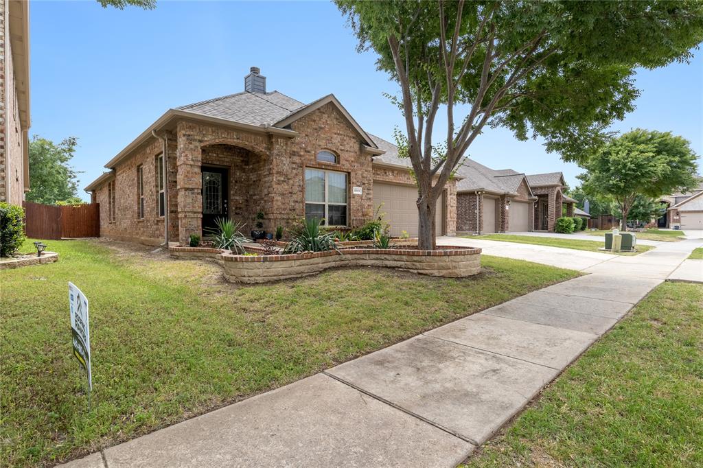 10121 Bridgewater Drive