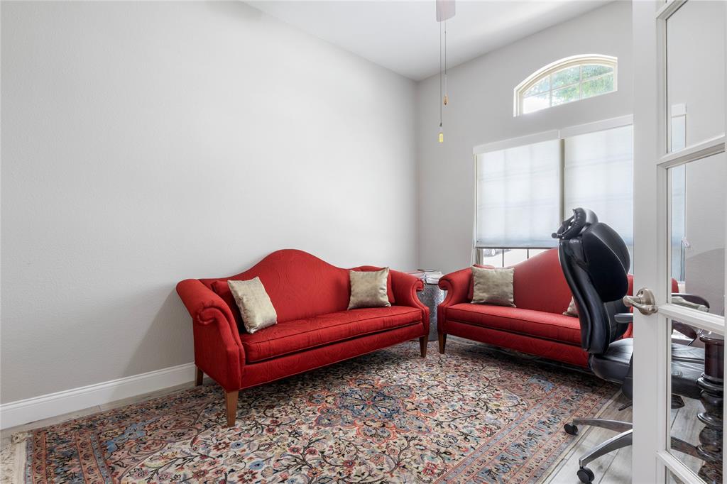 10121 Bridgewater Drive