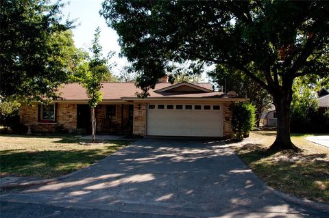 2509 Burnett Drive Greenville TX 75402