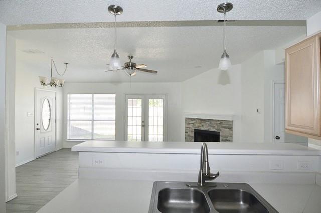 Marine Creek Heights Add - Residential Lease