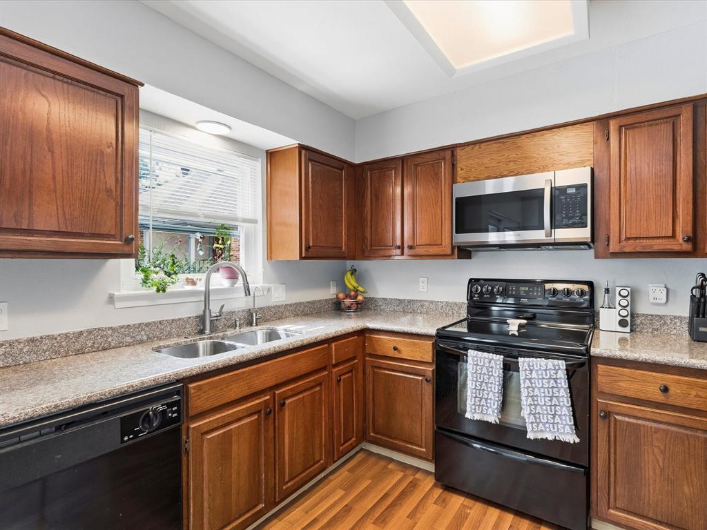 8522 Park Lane 15
