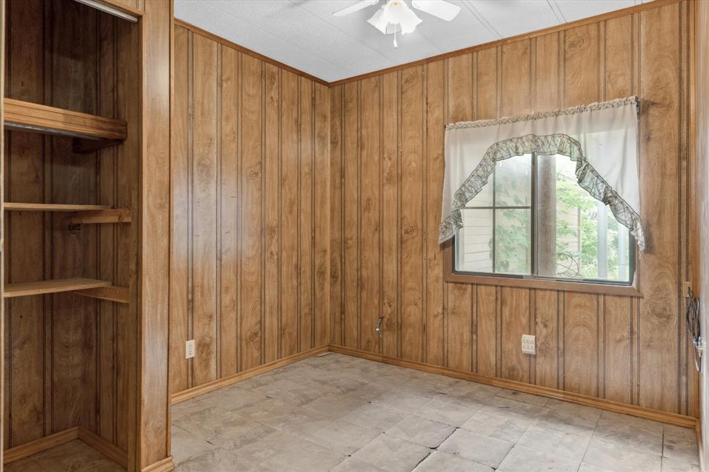 Pleasure Oaks Acres - Residential