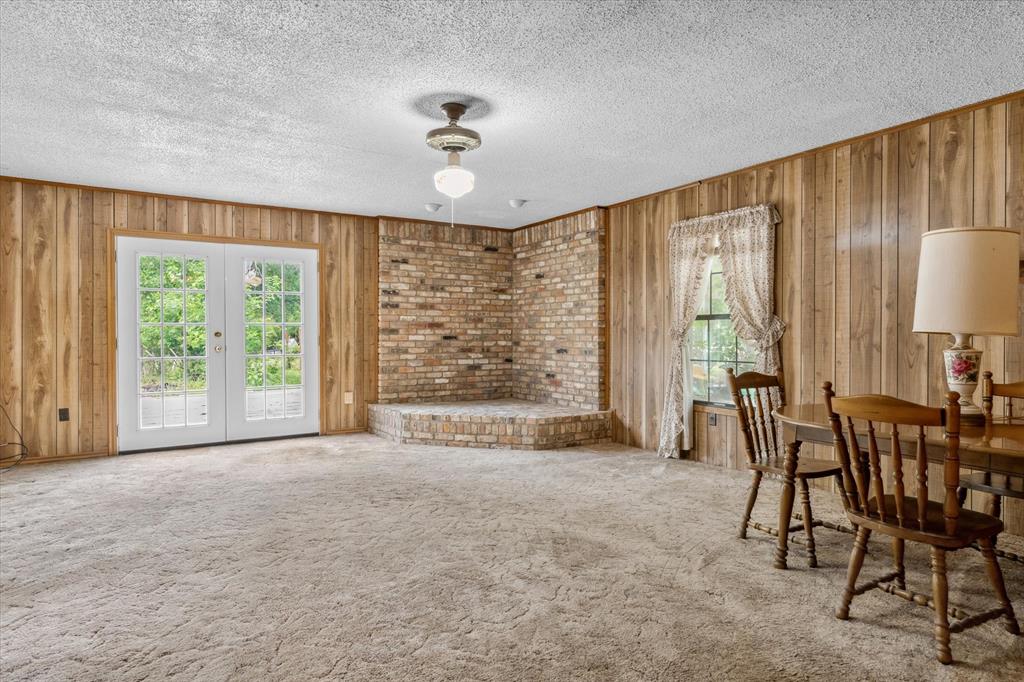 Pleasure Oaks Acres - Residential