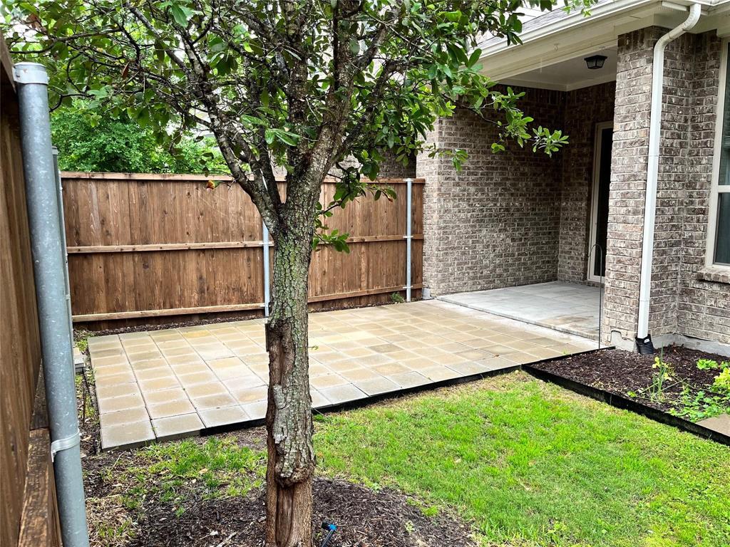 University Place Add Ph 1 - Residential Lease