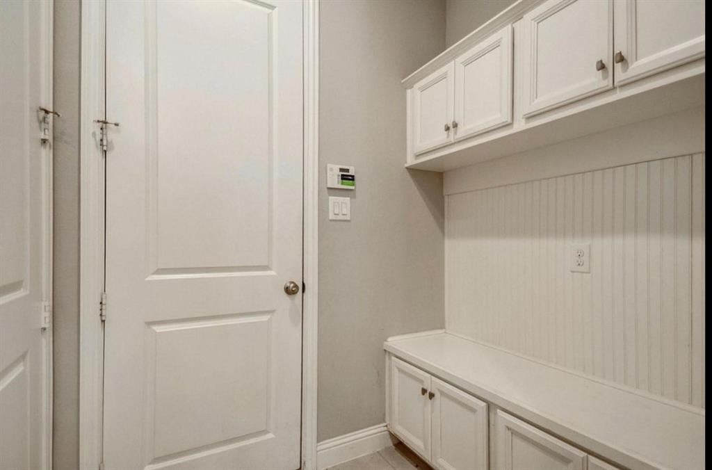 University Place Add Ph 1 - Residential Lease