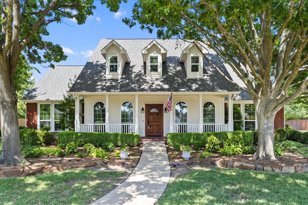 425 Chippendale Drive