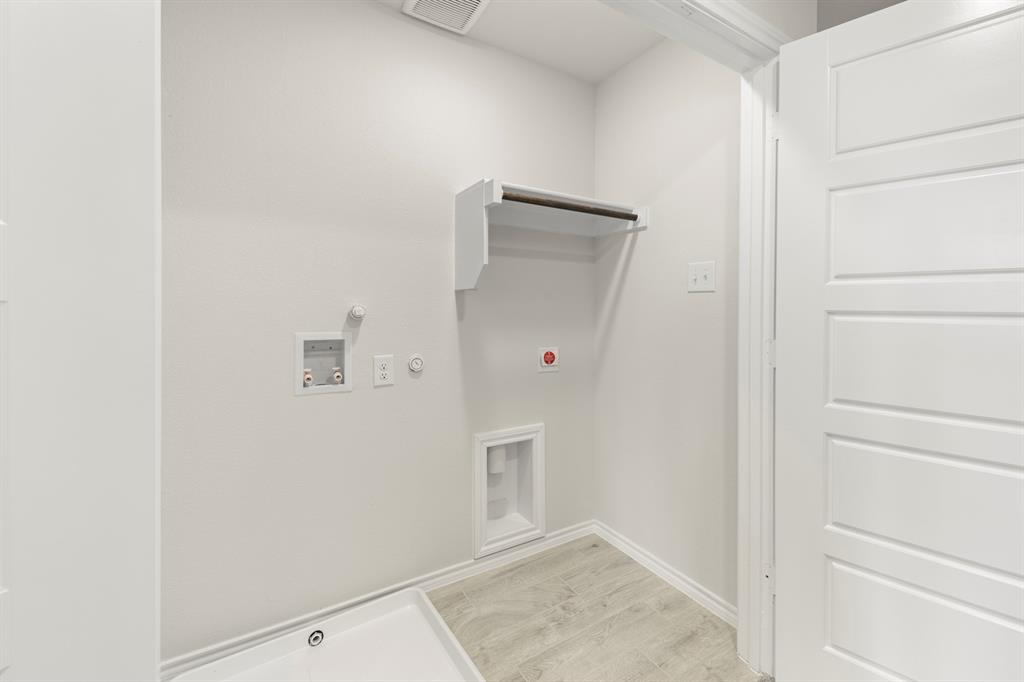 Sanger Circle - Residential