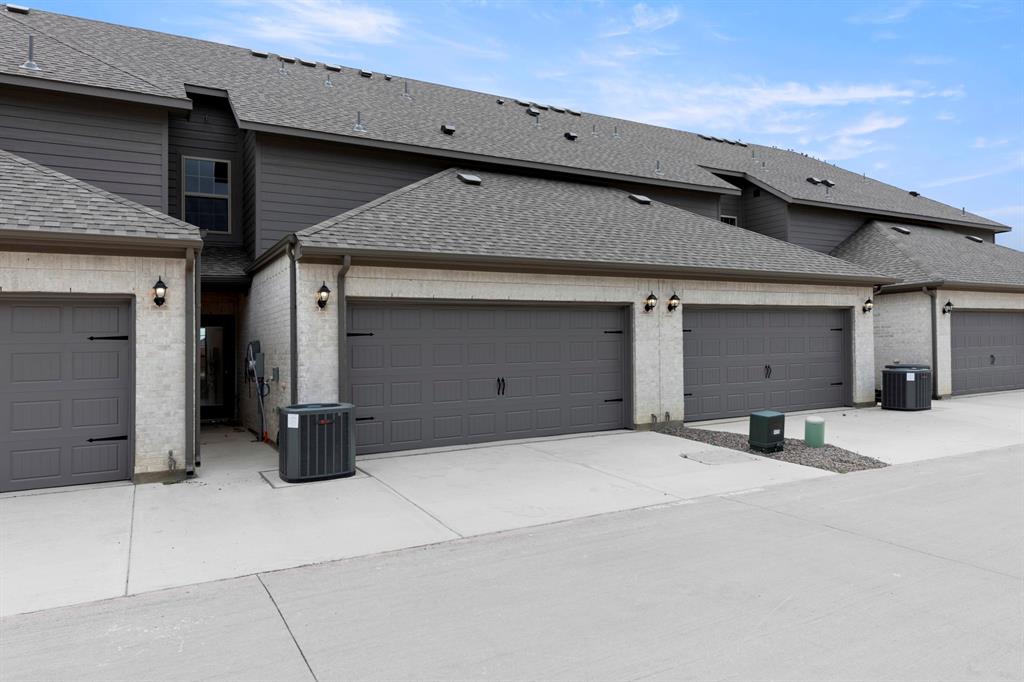 Sanger Circle - Residential