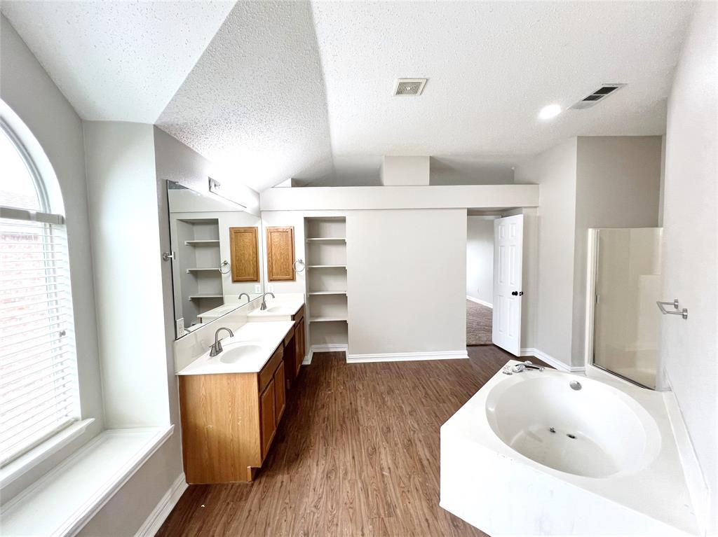 Lynden Park Estates Ph 2 - Residential Lease