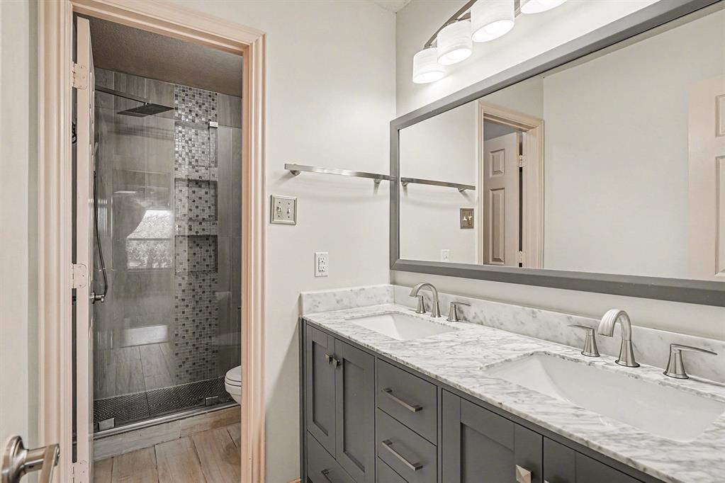 Hulen Bend Estates Add - Residential