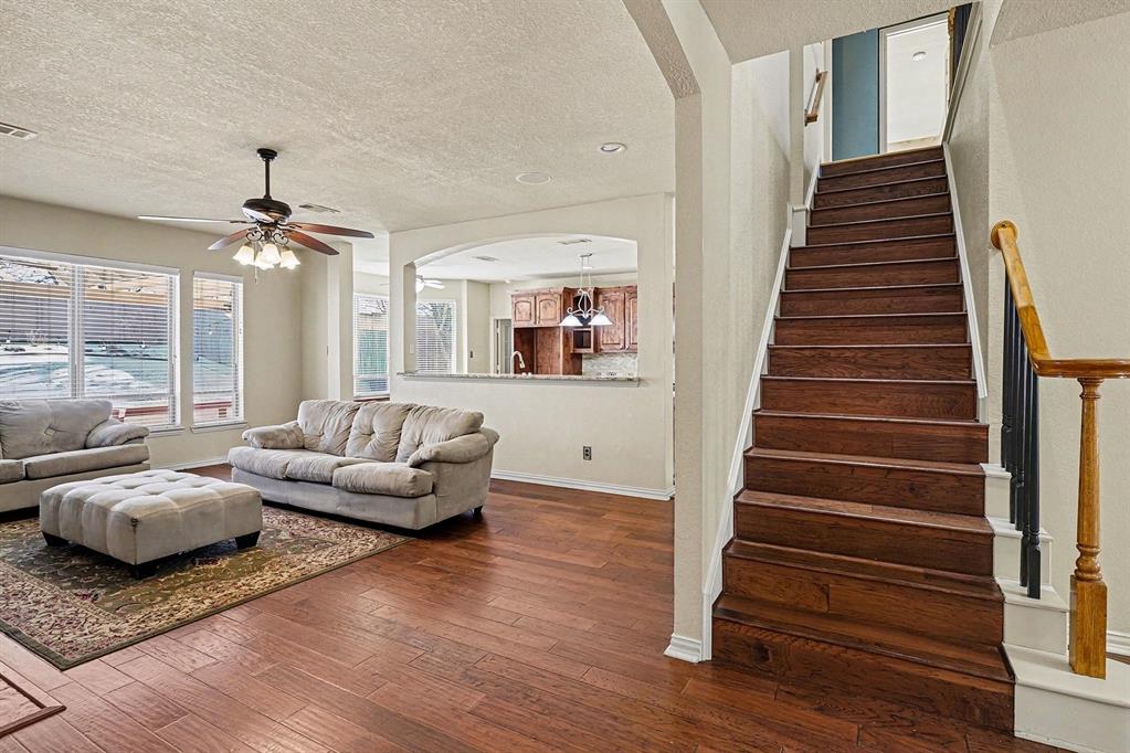 Hulen Bend Estates Add - Residential