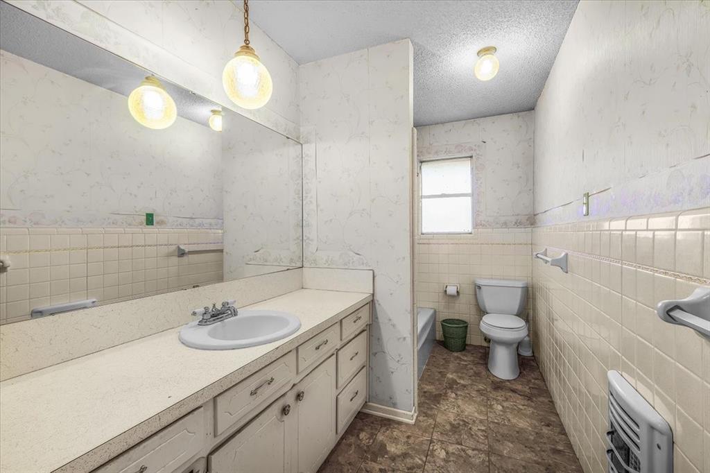 Roselawn 03 - Residential