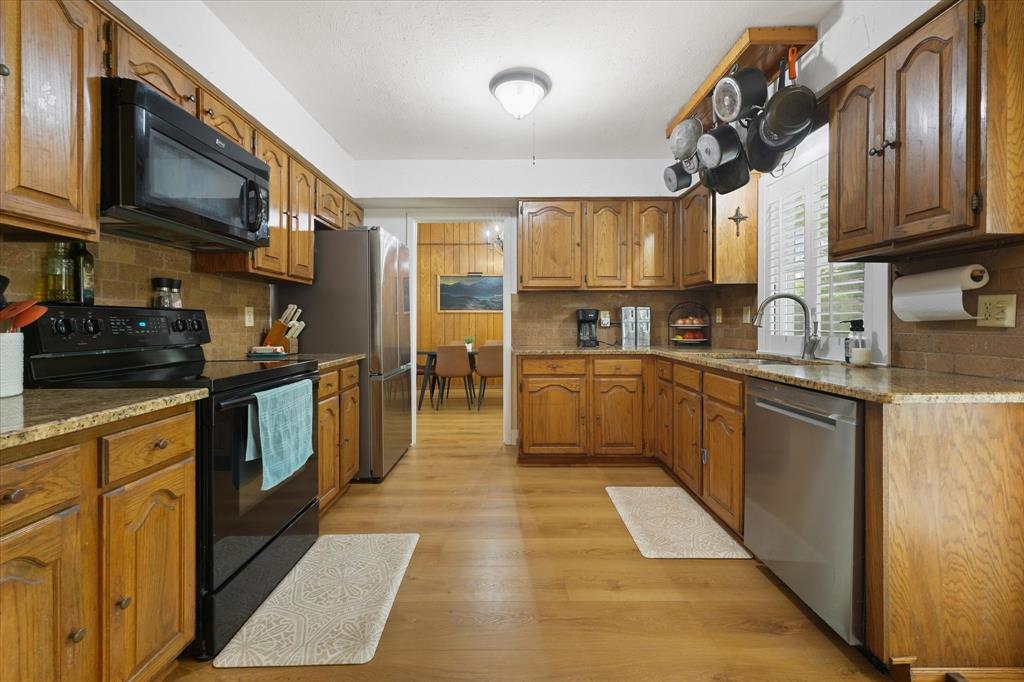 5409 Buckner Court