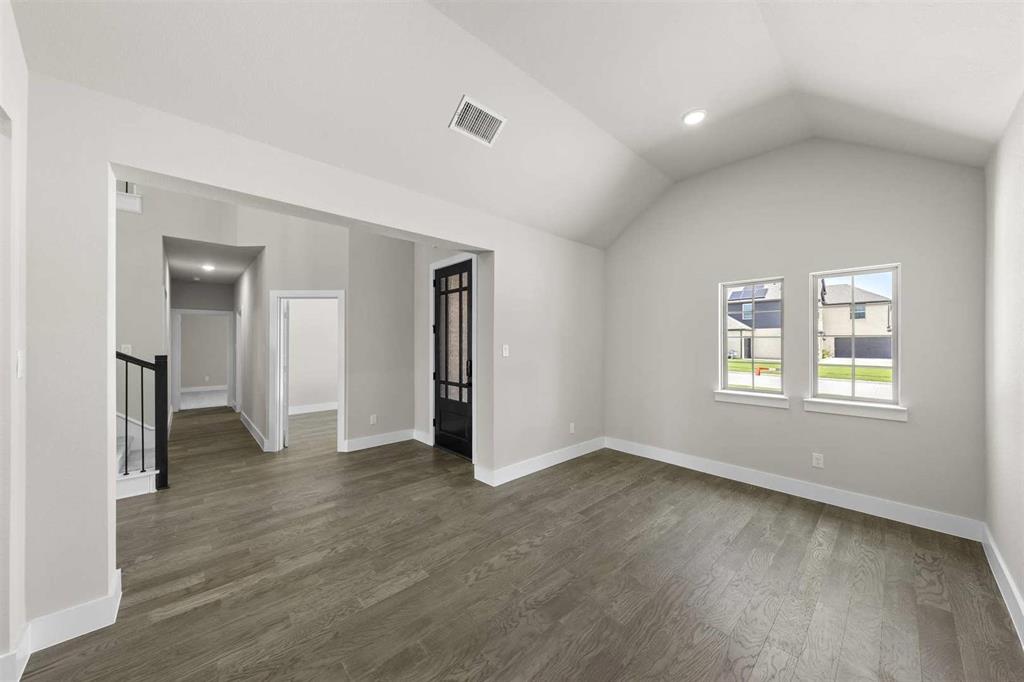421 Curtiss Drive
