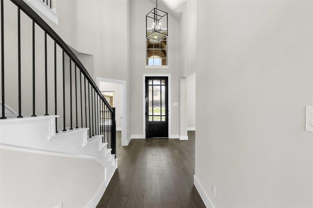 421 Curtiss Drive