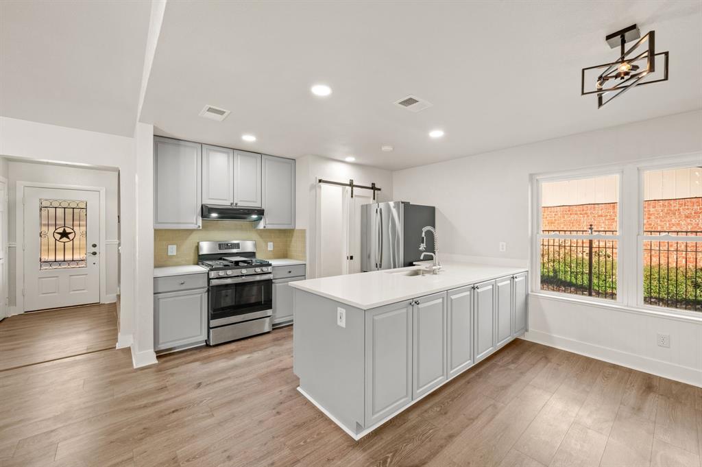 Lakewood Gardens - Residential