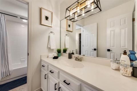 Tiny photo for 2706 Brookshire Drive, Carrollton, TX 75007 (MLS # 21100687)