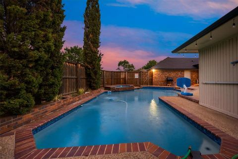 Tiny photo for 2706 Brookshire Drive, Carrollton, TX 75007 (MLS # 21100687)