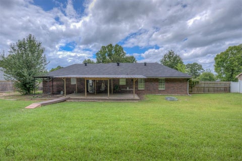 Tiny photo for 409 N Jodie Street, Shreveport, LA 71107 (MLS # 21341750)