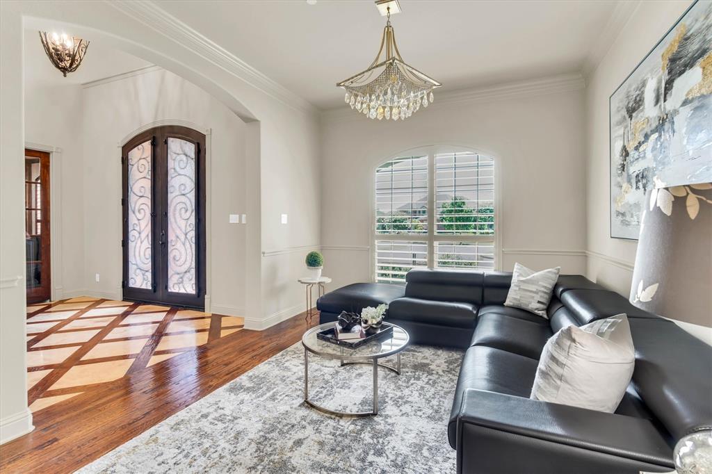 2108 CANYON PARK Drive