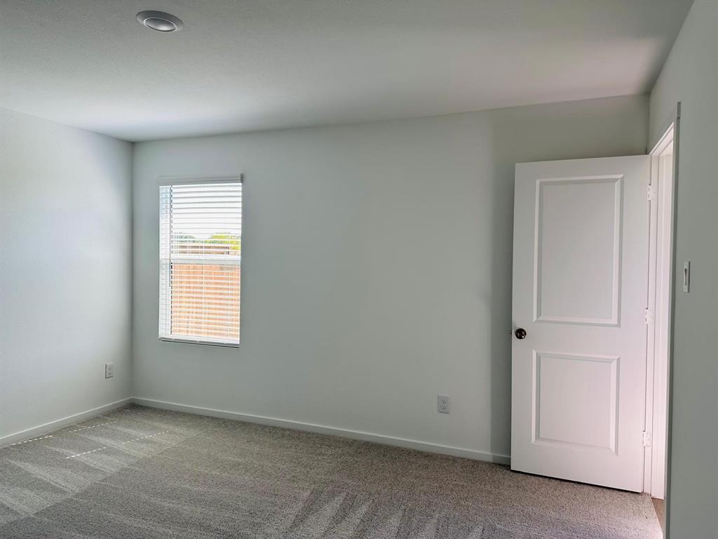 Creekview Mdws West Ph 1 - Residential Lease