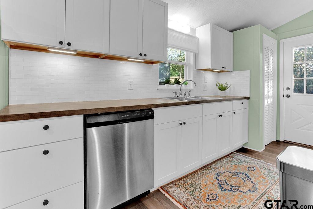 Hide A Way Lake - Residential