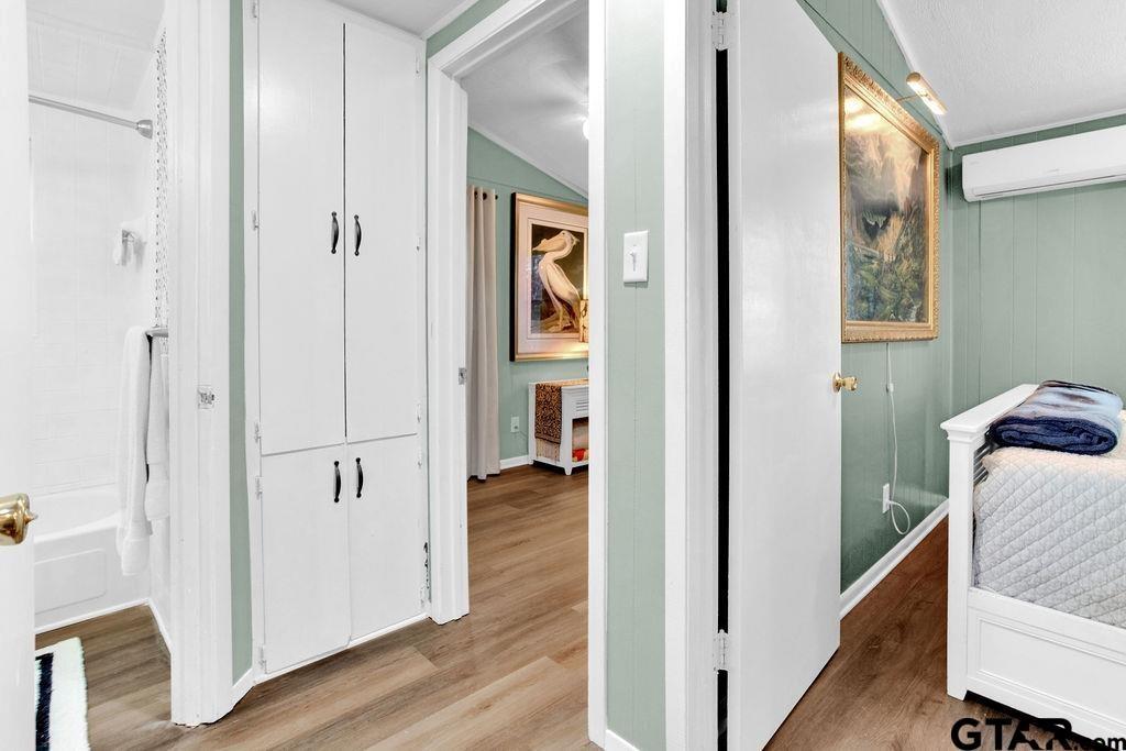 Hide A Way Lake - Residential