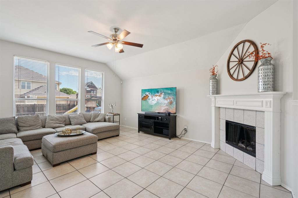 12268 Foothill Lane
