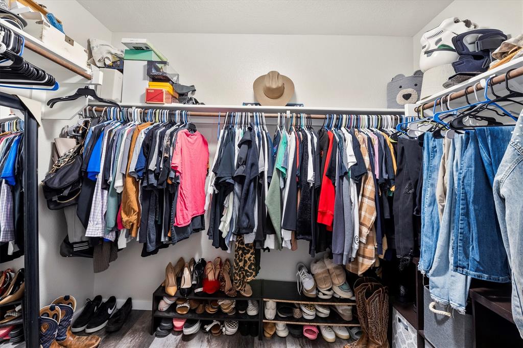 Spring Meadow - Residential