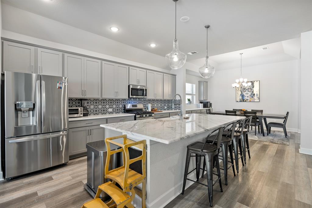 Tavolo Park - Residential Lease