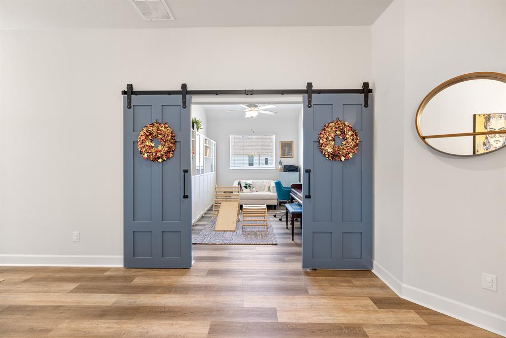 Tavolo Park - Residential Lease