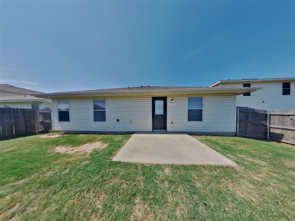 Sendera Ranch - Residential Lease