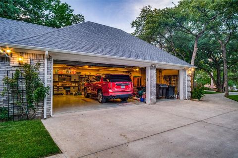 A home in Azle