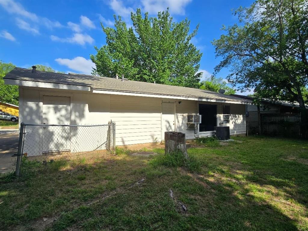 910 S Mills Drive