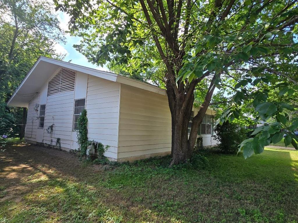 910 S Mills Drive