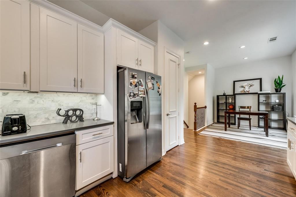 2205 Canton Street 111