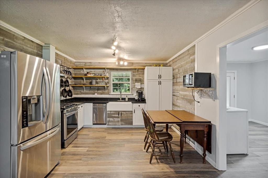 3268 Farm Road 1487