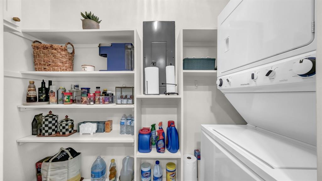 Sportsmans World - Residential