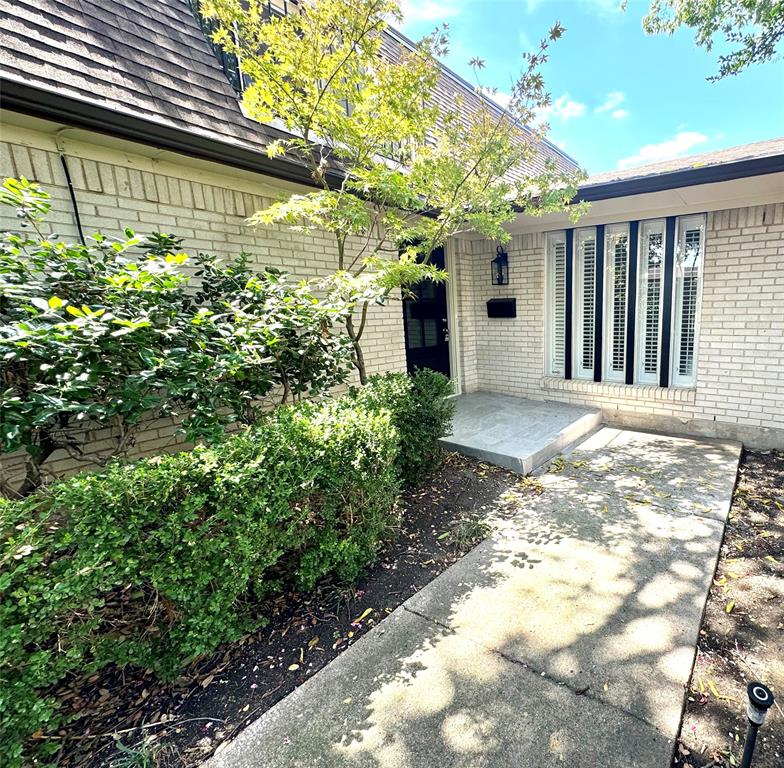 10609 Sandpiper Lane