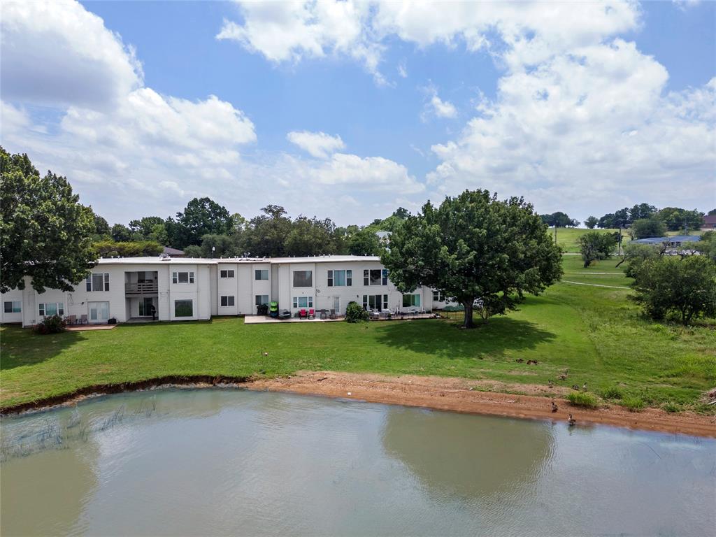 114 Harbor Drive 117