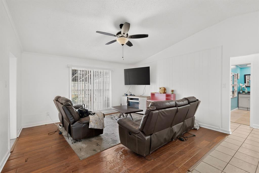 2038 Lamont Drive