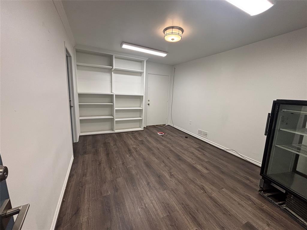 Van Zandt Hillside Add - Commercial Lease