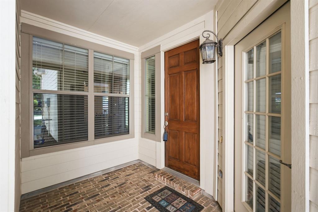 703 Chestnuthill Drive