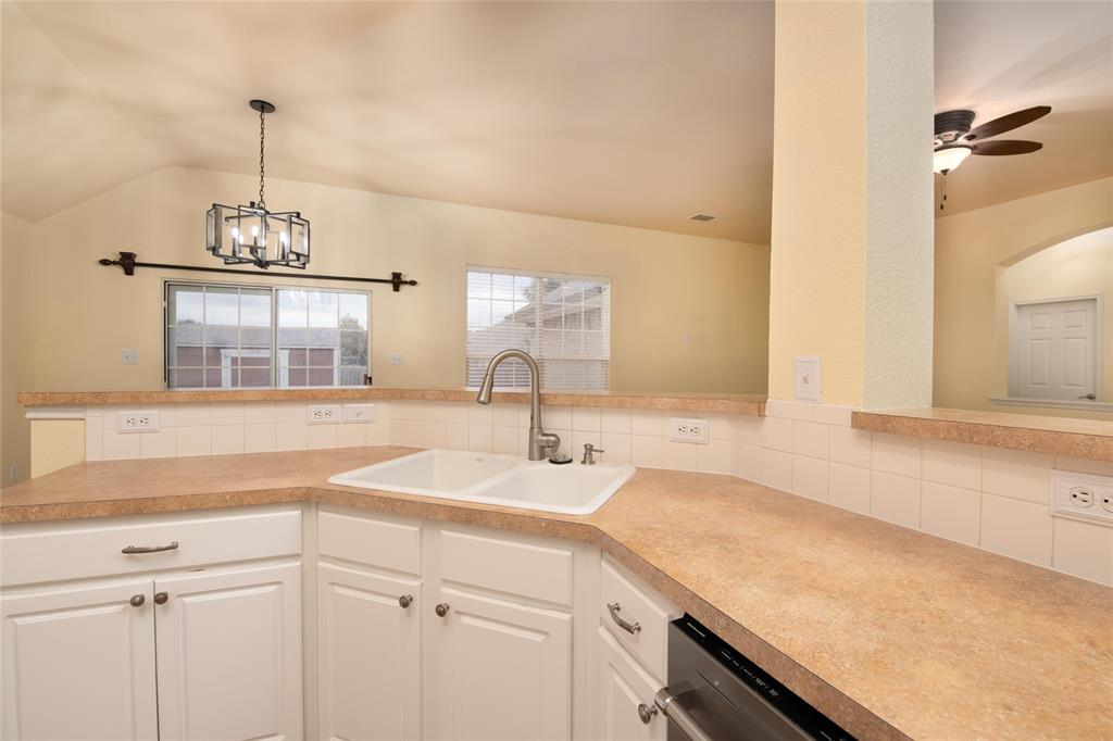 Deer Creek Arlington - Residential