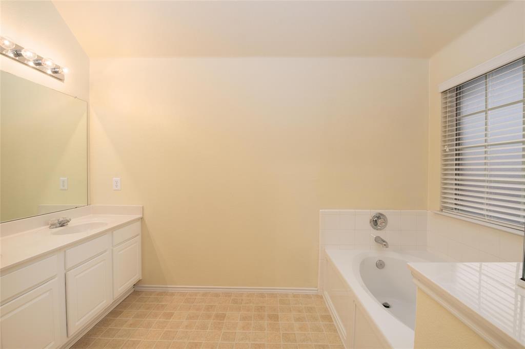 Deer Creek Arlington - Residential