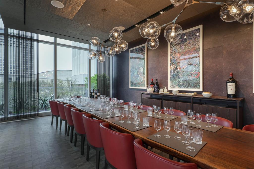 HALL Arts Residences - Residential