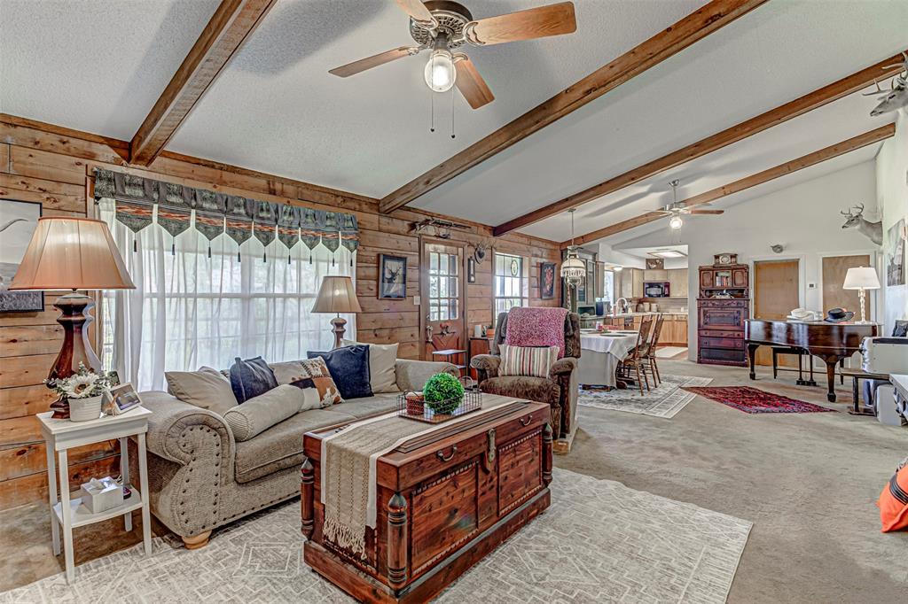 Oaks at Spicewood - Farm