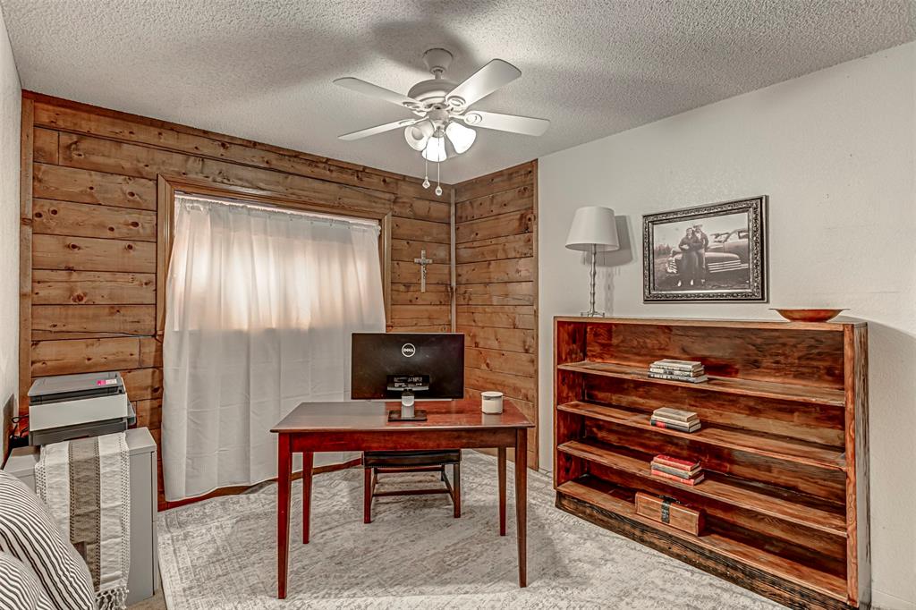 Oaks at Spicewood - Farm