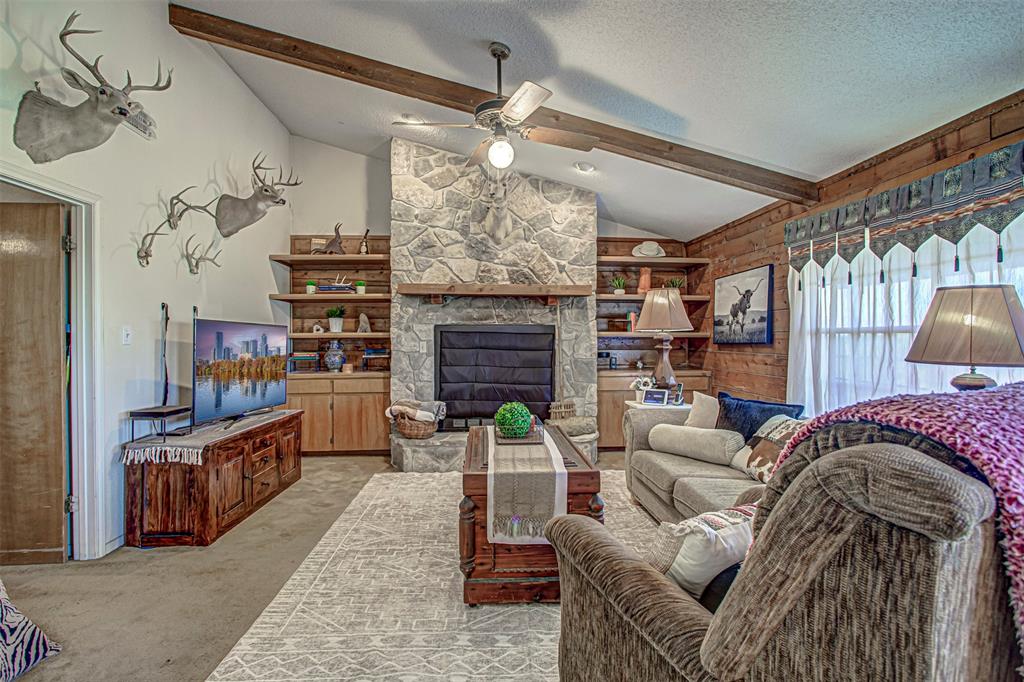 Oaks at Spicewood - Farm