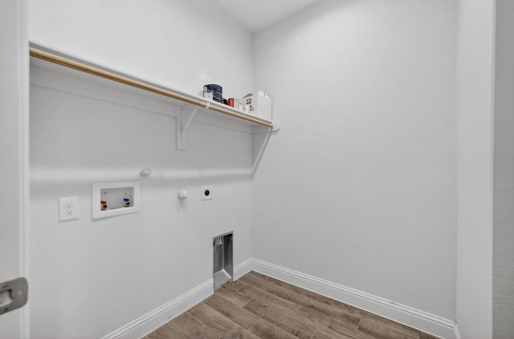Live Oak Crk - Residential